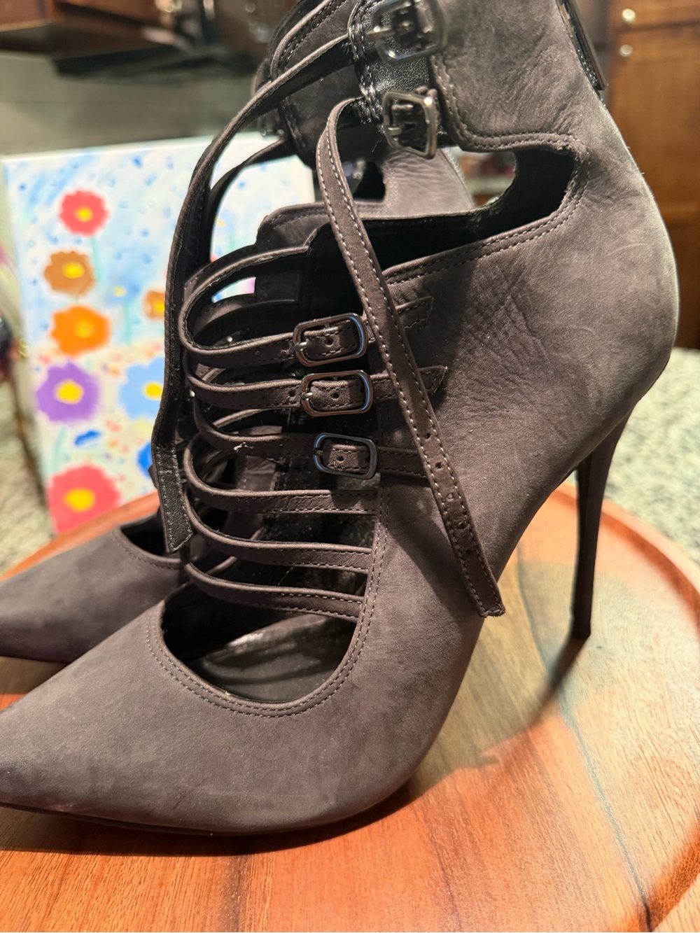 Schutz Rich Grey Lattice-Cutout Ankle Bootie Heels - EU 37
